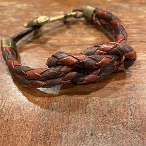 KJP brown leather triton knot bracelet, 7.5”, EUC